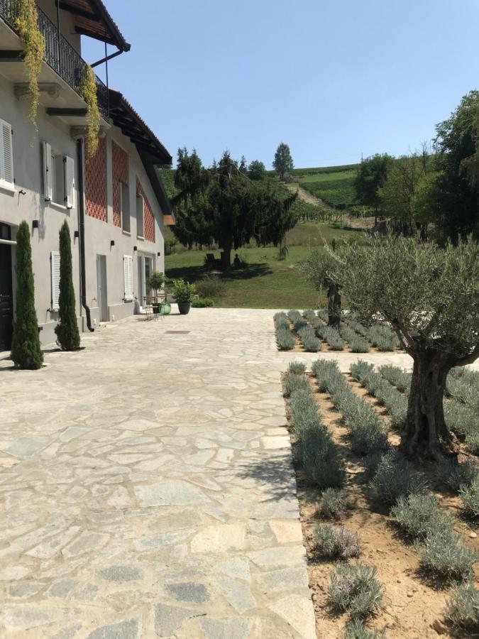 Sotto La Vigna Charm Stay Adults Only Vacation Bed And Breakfast Room Montegrosso dʼAsti Exterior foto