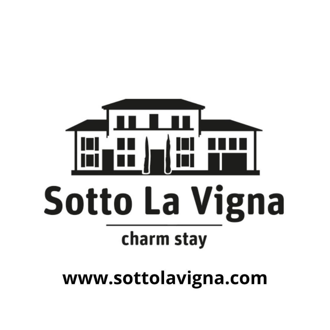 Sotto La Vigna Charm Stay Adults Only Vacation Bed And Breakfast Room Montegrosso dʼAsti Exterior foto